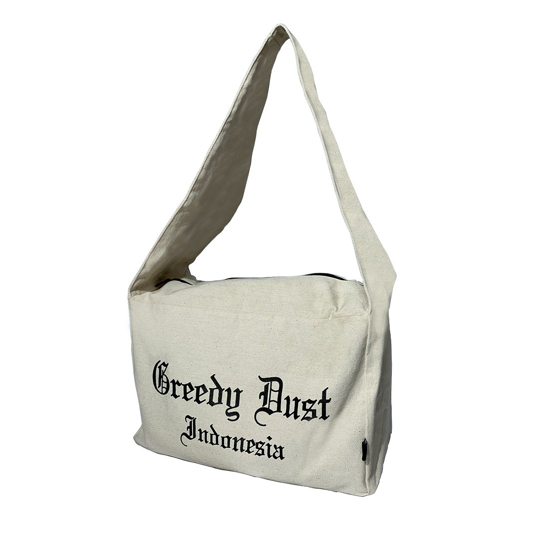 5a Greedy Dust Indonesia Sling Totebag Broken White - Image 1